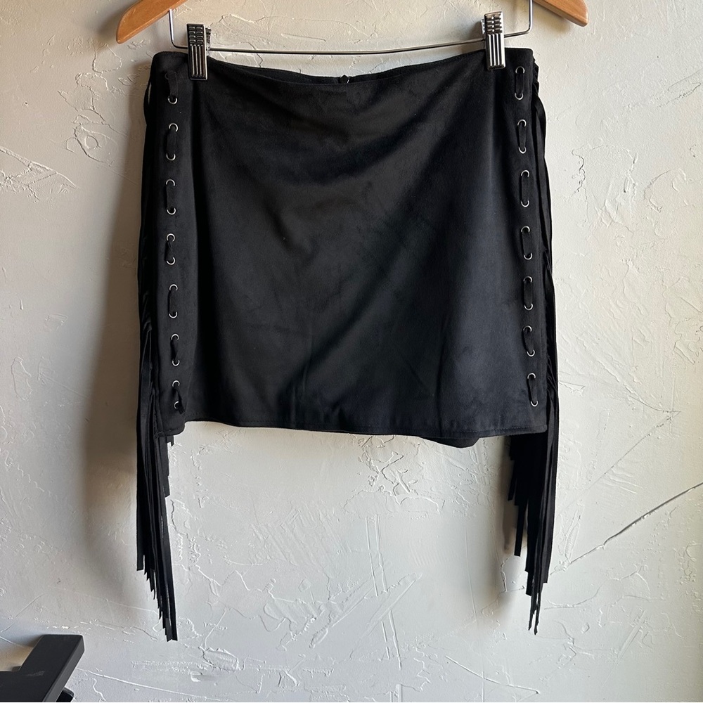 Forever 21 Black Fringe Mini Skirt Lace-Up‎ Y2K Western Goth Faux Suede Sz S